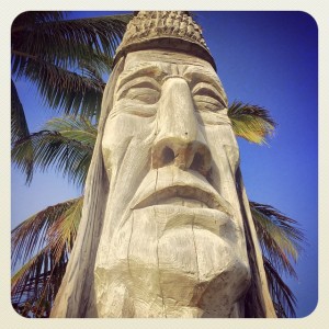 Peter Wolf Toth's Whispering Giant, photographed by Andy Royston / FtLauderdaleSun.