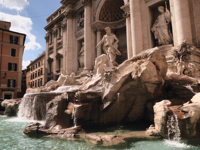 1 trevi_fountain_rome